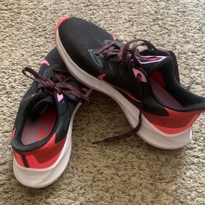 Nike Air Zoom Size 8